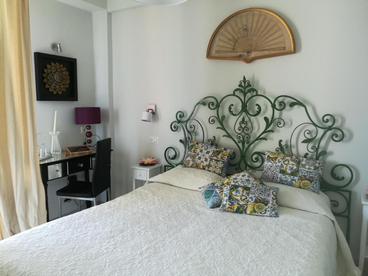 Al Bajah Loft Monovano Con Requisiti Hotel Ταορμίνα Εξωτερικό φωτογραφία